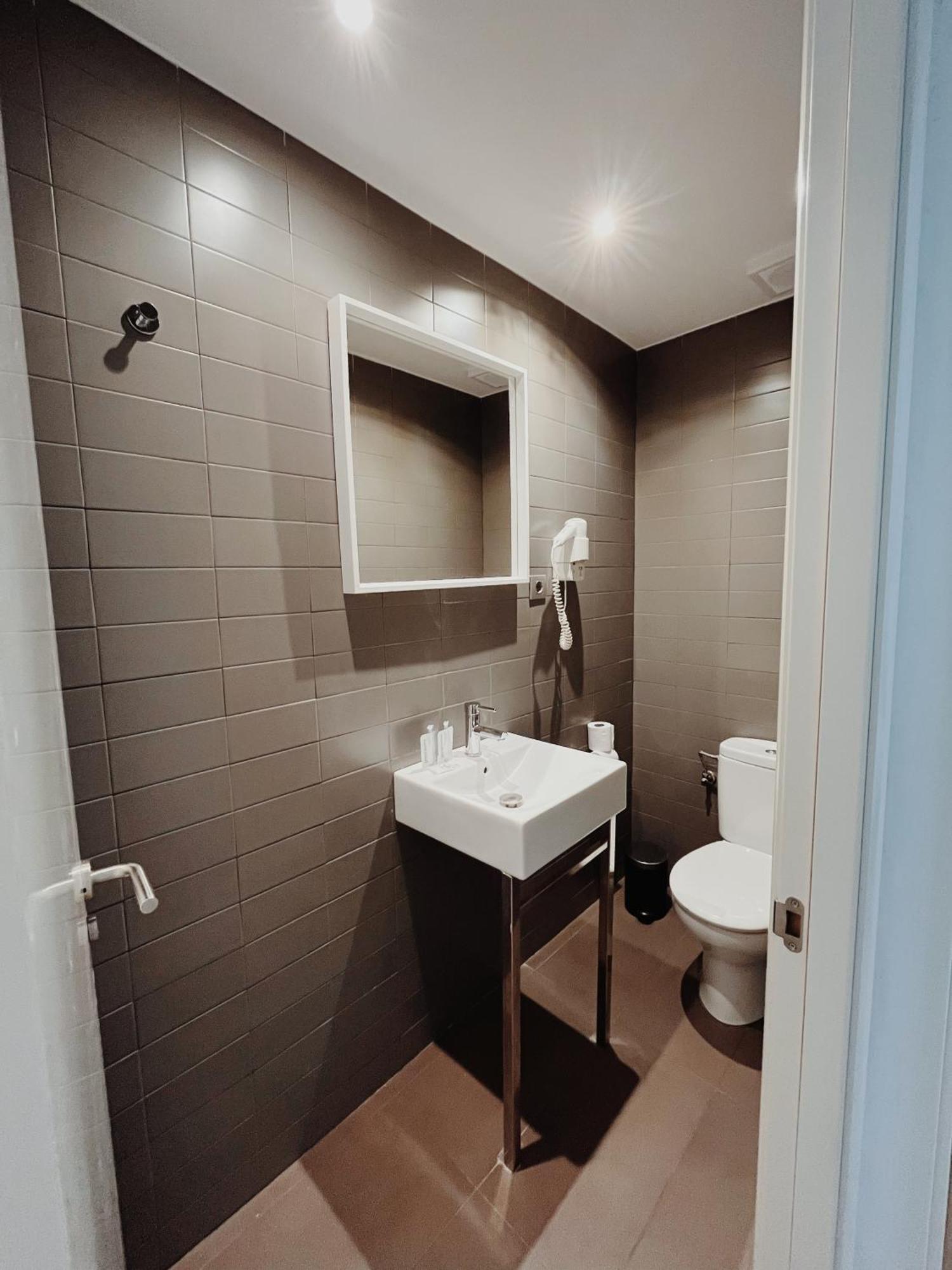 Apartamentos Express By Gaiarooms Barcelona Eksteriør bilde